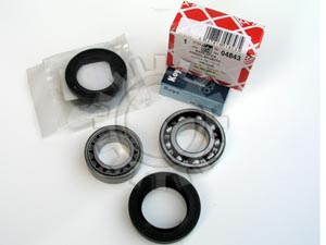 Rear Wheel Bearing & Seal Kit Bus '71-'79 Vanagon (all)