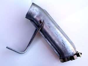 Hot Air Elbow RIGHT Heat Exchanger Air Flap Valve Bus 72-74, 79, Vanagon 80-83