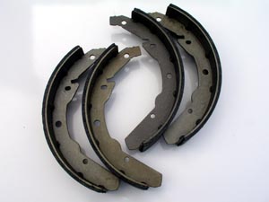 Rear Brake Shoes Bus 64-70