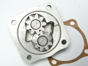 Oil Pump 8mm Studs 26mm Gears '68-'69 Single Relief Engine w/ Flat Cam