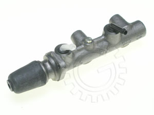 Master Cylinder Super Beetle '71-'79 OE German