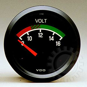 VDO 12V Voltmeter - Cockpit
