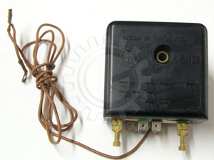 Turn Signal (Flasher) Relay 9-Pin Bus/Beetle/Ghia '67-'68